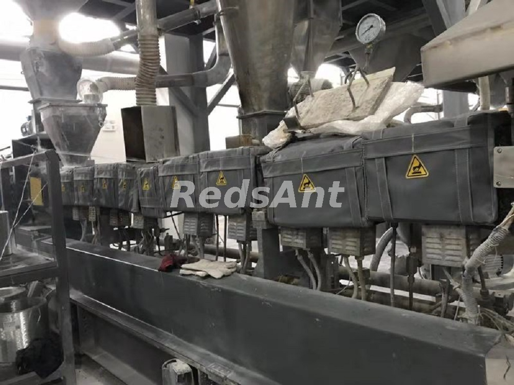 Aislamiento térmico de alta durabilidad para la máquina de equipos de extrusión de plástico en China