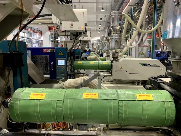 Venta de fábrica directamente Cubierta de aislamiento térmico de aerogel para máquina de moldeo por inyección