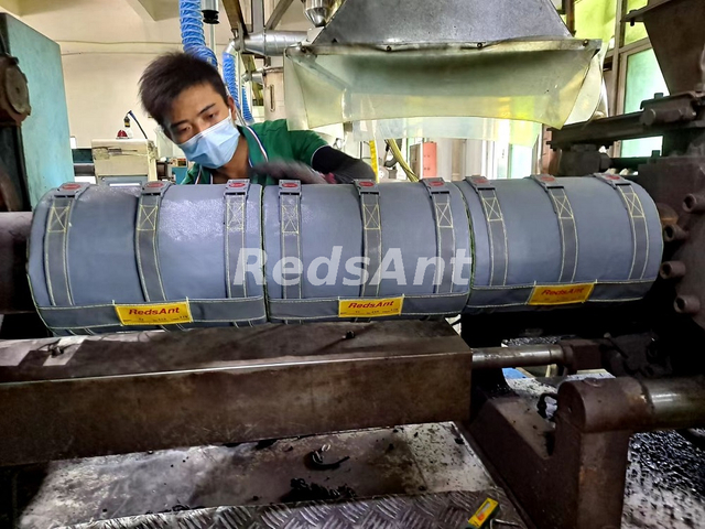 Protección de la cubierta de alto aislamiento de calor para la máquina de equipos de plástico