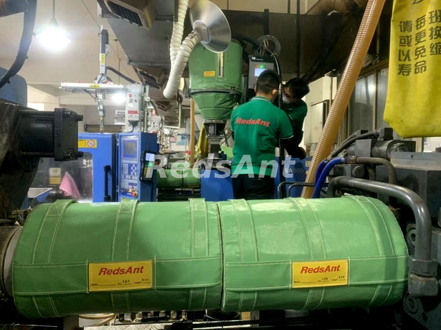 Cubierta de aislamiento de ahorro de energía flexible extraíble para equipos de plástico