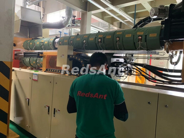 Cubierta de aislamiento de la máquina de inyección de embriones para ahorrar energía